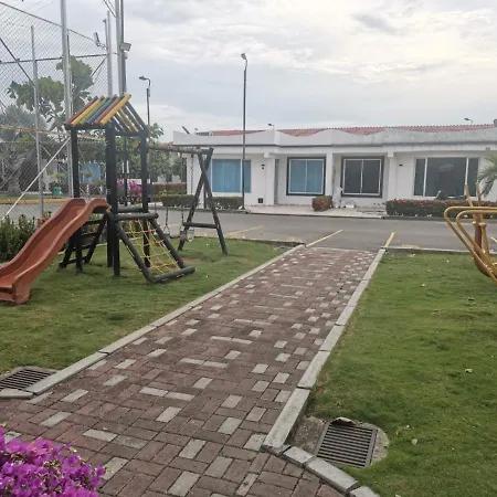 Villa Agradable casa con piscina en tierra caliente Flandes Exterior foto